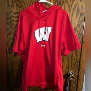 Short sleeve Wisconsin hoodie